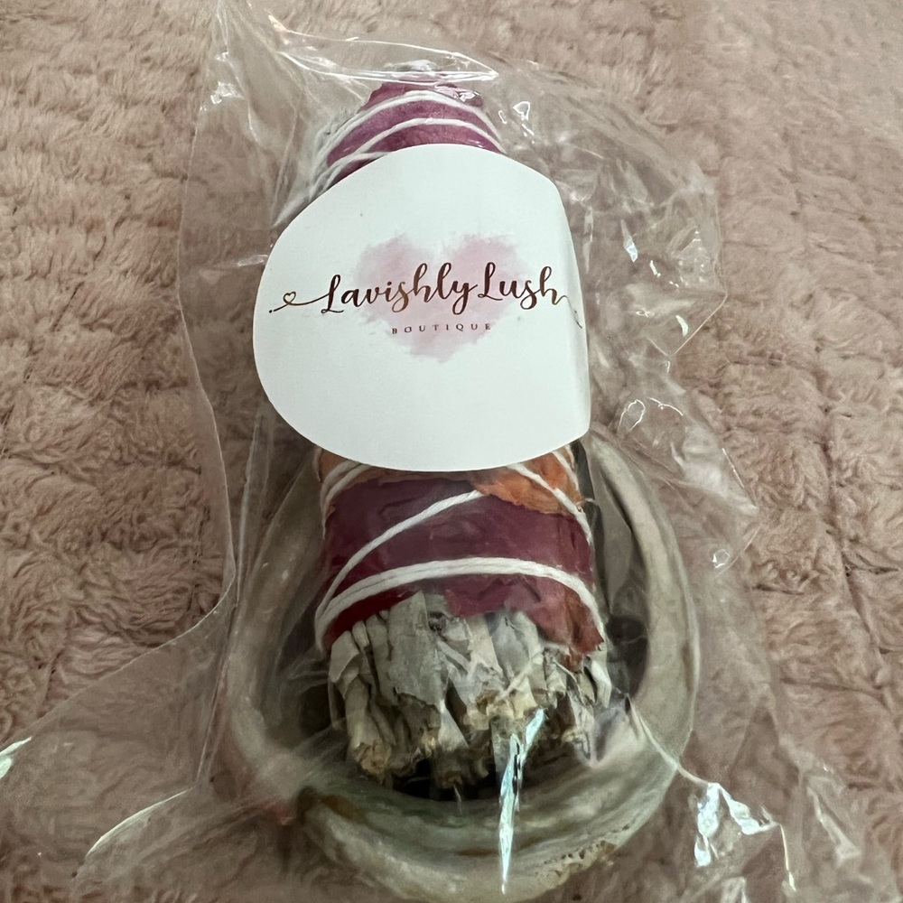 Chakra White Sage- protection, purification, and cleansing the chakras. NWT